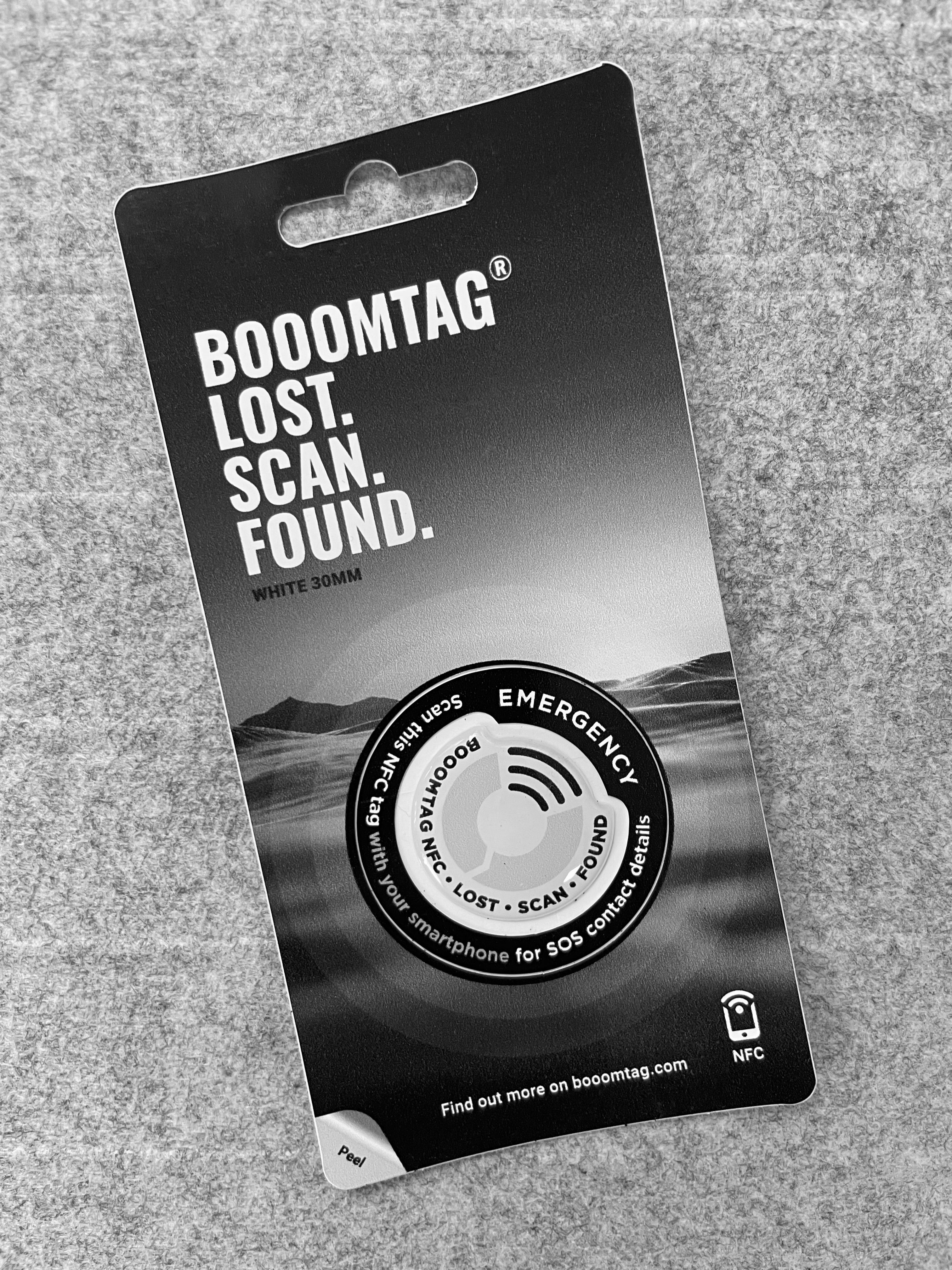 Booomtag® NFC Wit